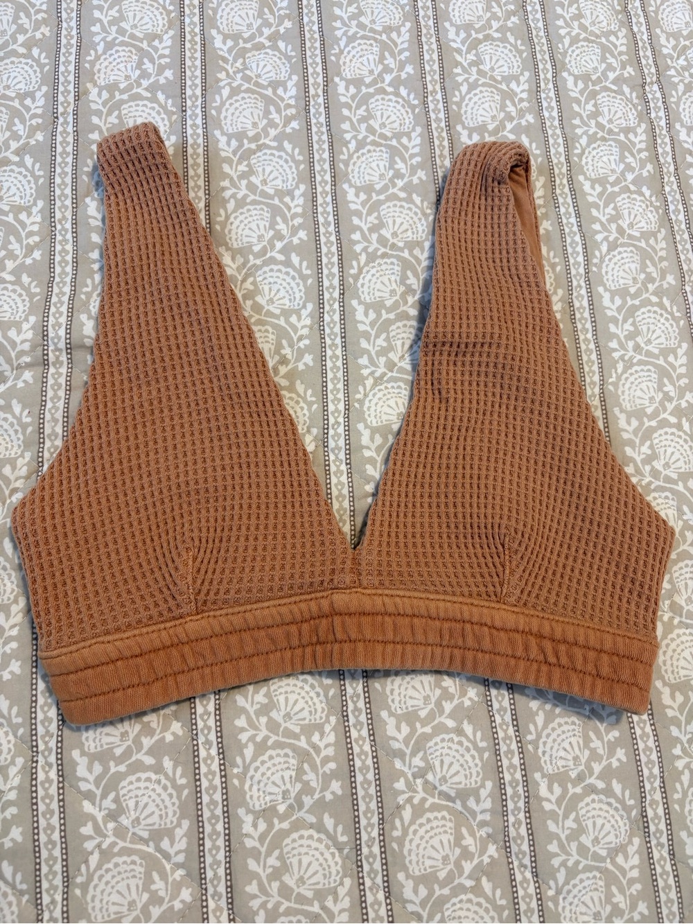 Arie Waffle-Knit Wireless Bralette in Rust